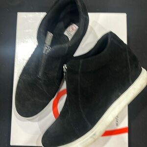 Blondo glenda waterproof boot/shoe 8.5